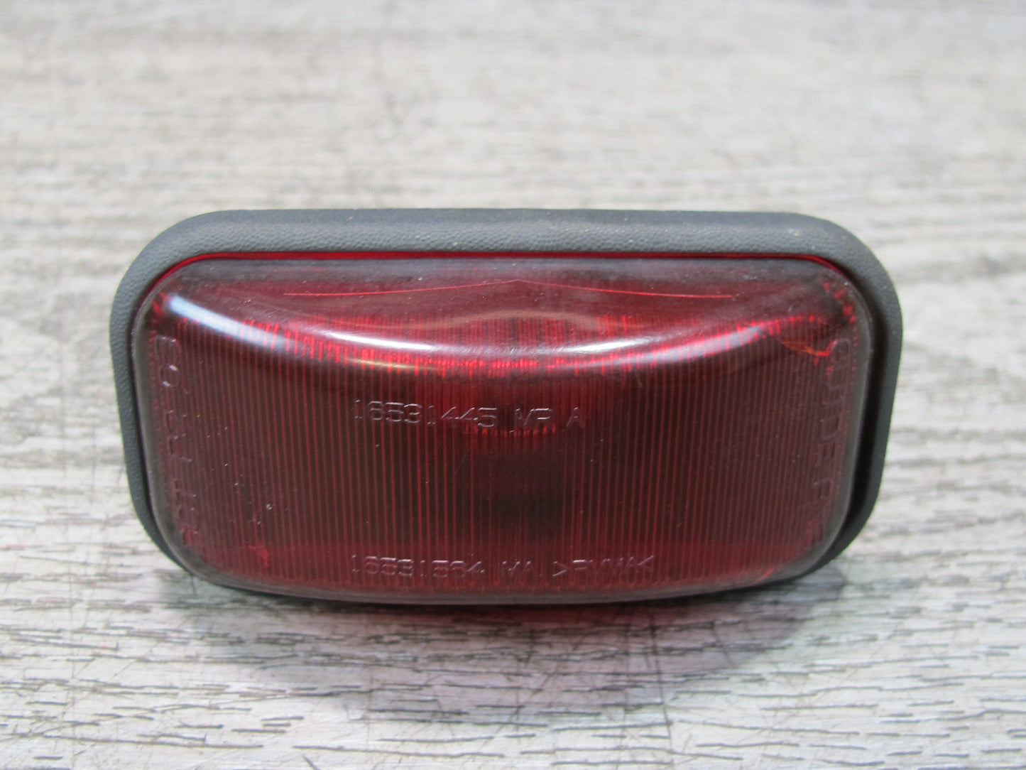 2003-2009 Hummer H2 Rear Upper Roof Clearance Marker Light Lamp Set of 3