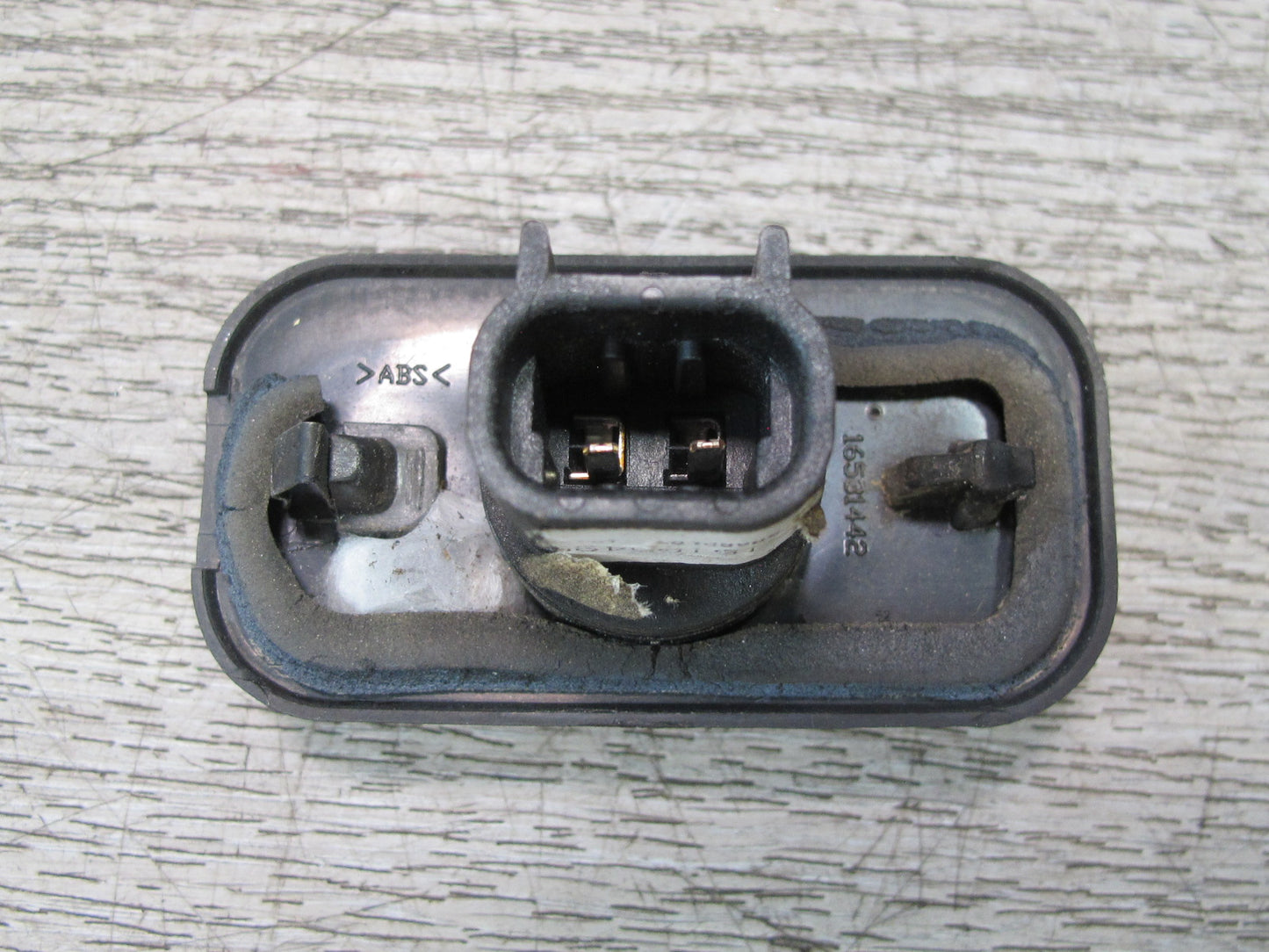 2003-2009 Hummer H2 Rear Upper Roof Clearance Marker Light Lamp Set of 3