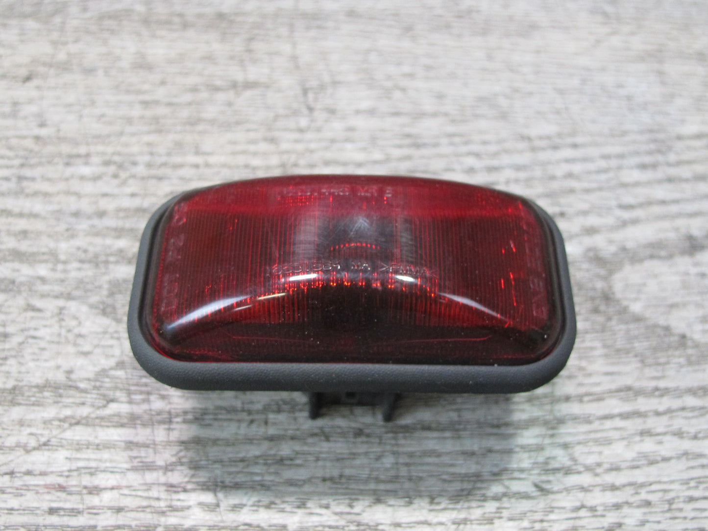 2003-2009 Hummer H2 Rear Upper Roof Clearance Marker Light Lamp Set of 3
