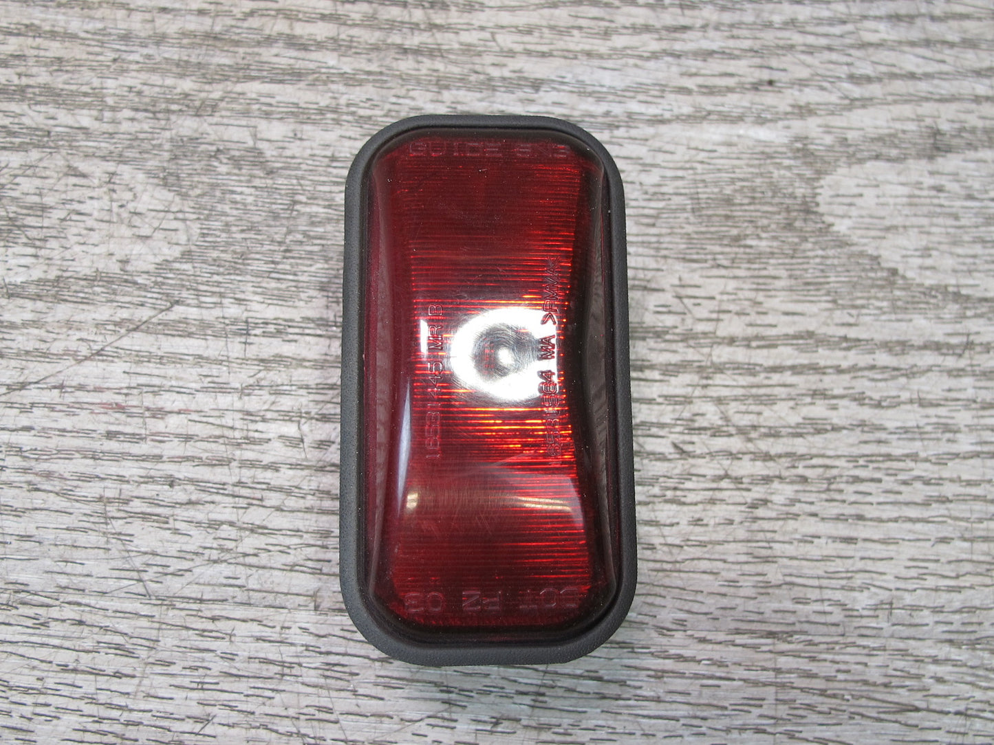 2003-2009 Hummer H2 Rear Upper Roof Clearance Marker Light Lamp Set of 3