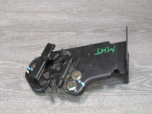 2003-2007 Hummer H2 Front Hood Bonnet Lock Latch W/ Bracket
