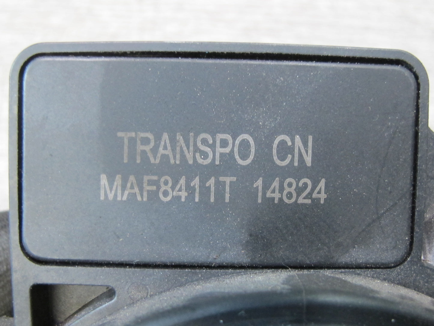 2003-2007 Hummer H2 Air Intake Mass Air Flow Meter MAF Sensor