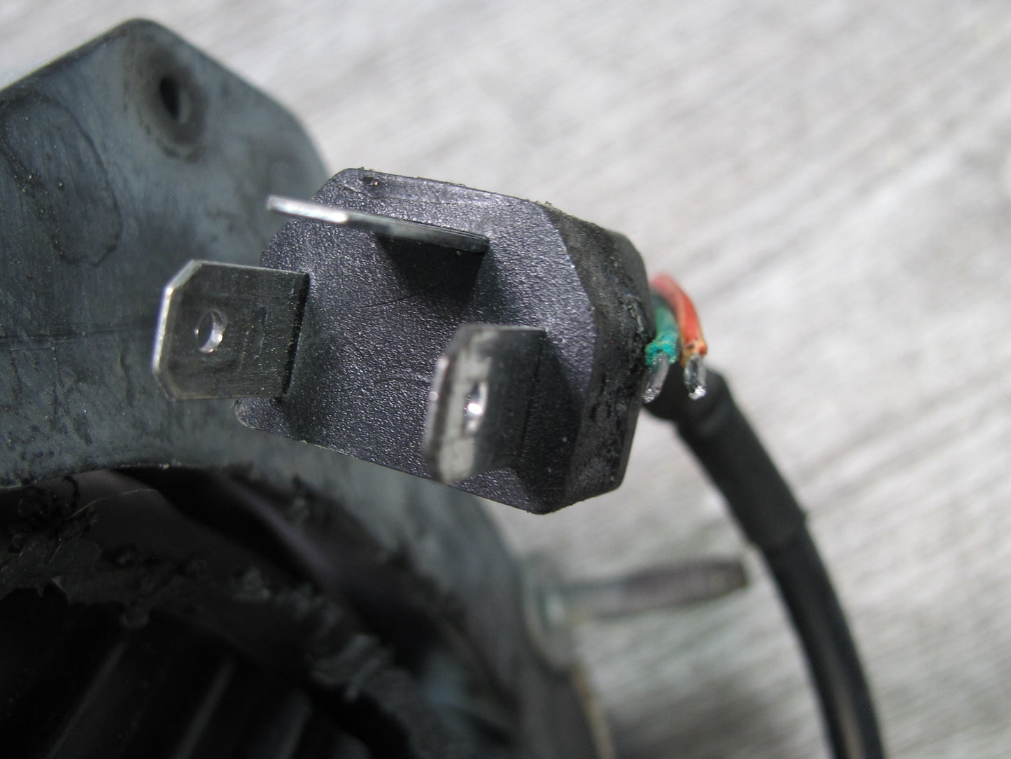 2003-2009 Hummer H2 Front Left & Right Side LED Headlight Lamp Set of 2