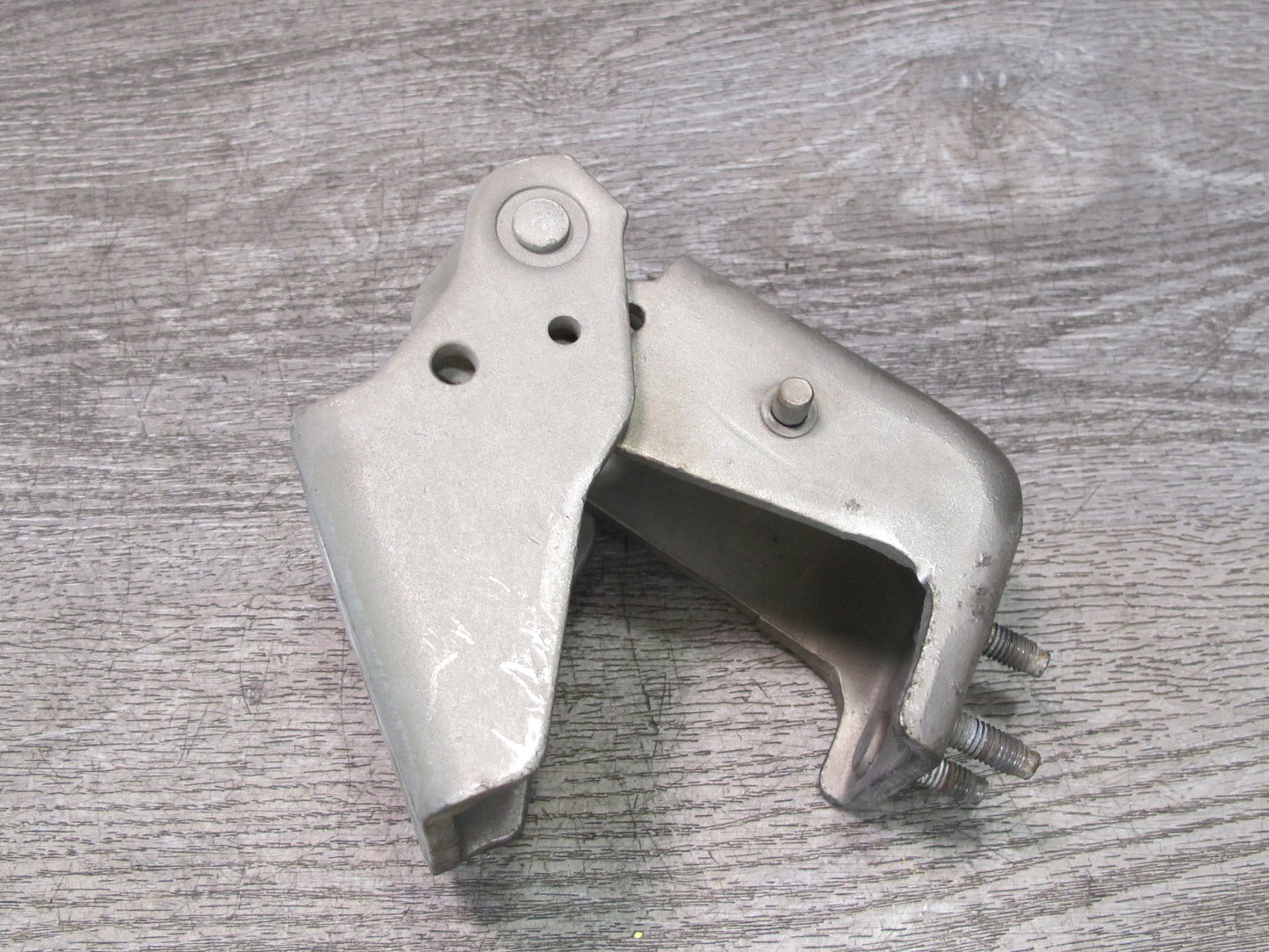 2003-2009 Hummer H2 Front Right & Left Side Hood Bonnet Hinge Support Set