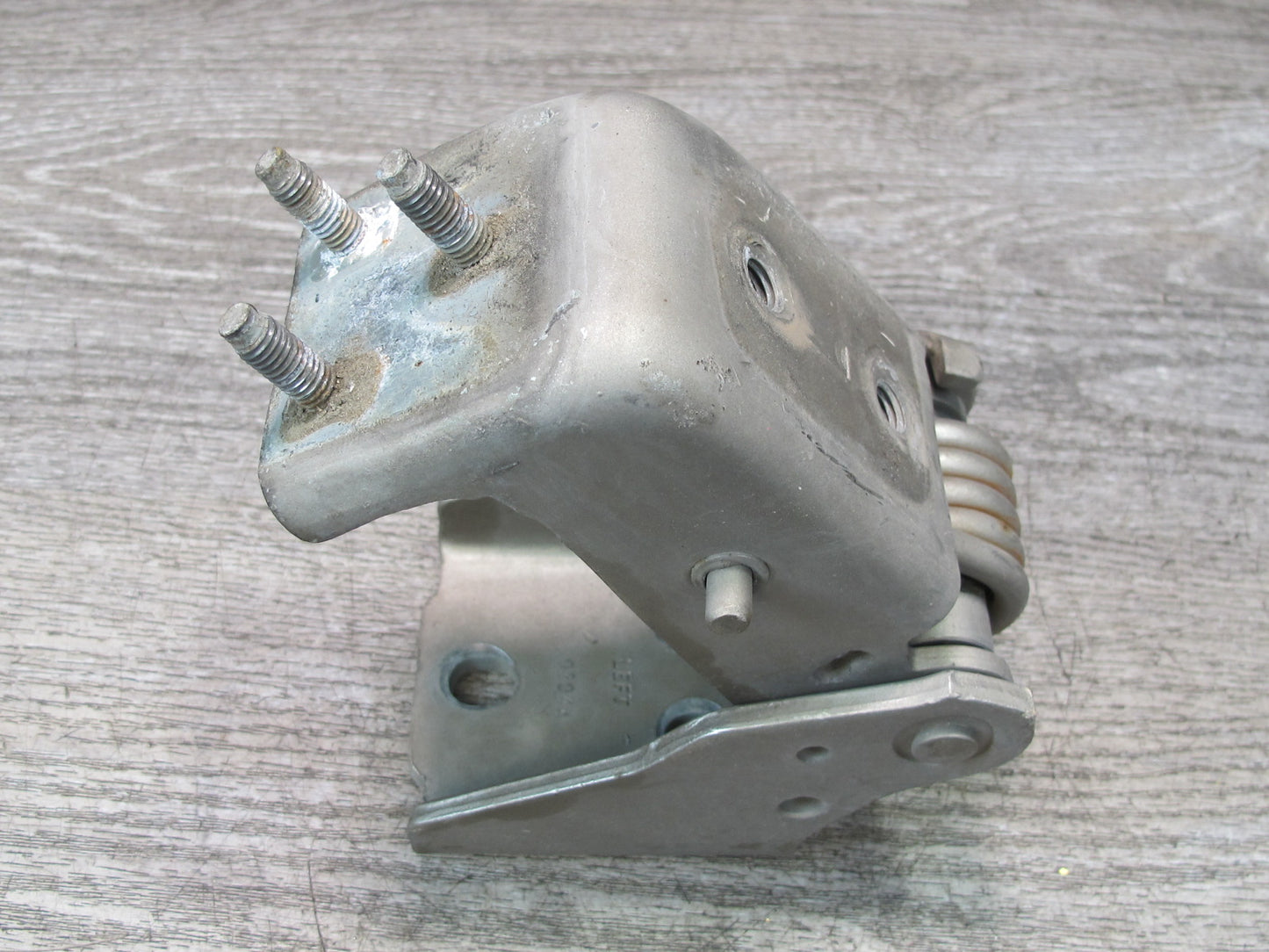 2003-2009 Hummer H2 Front Right & Left Side Hood Bonnet Hinge Support Set