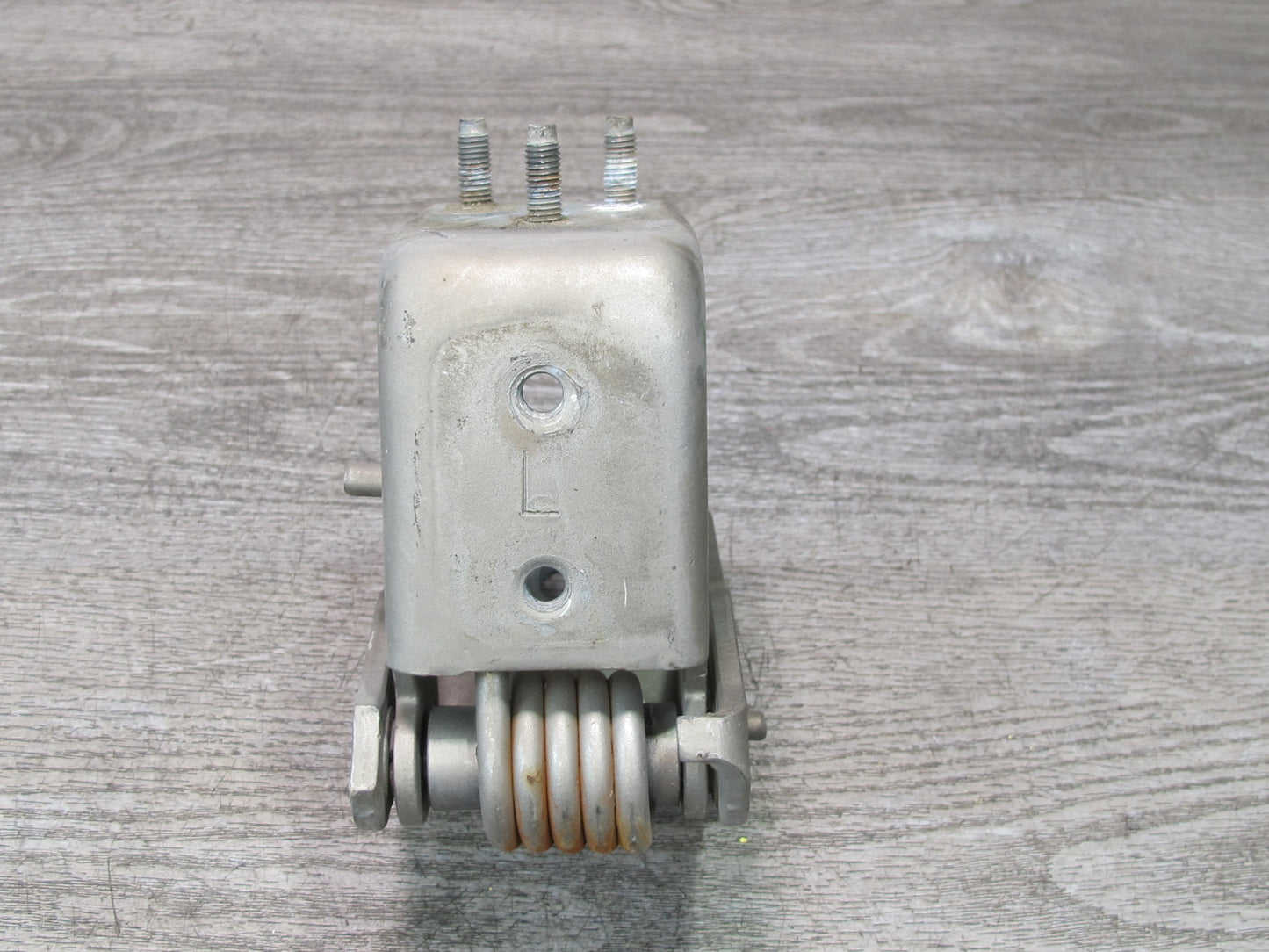 2003-2009 Hummer H2 Front Right & Left Side Hood Bonnet Hinge Support Set