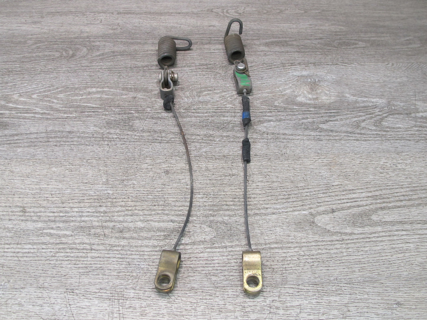 2003-2009 Hummer H2 Front Hood Bonnet Open Check Cable Spring Assembly