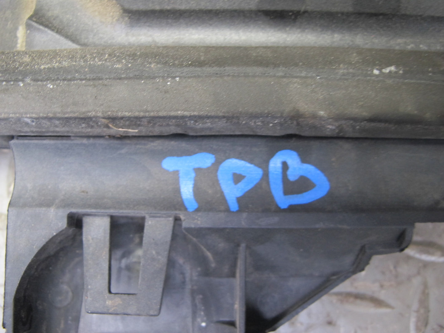 01-03 BMW E46 330i 330ci Power Steering Oil Cooler w Radiator Brackets Set OEM