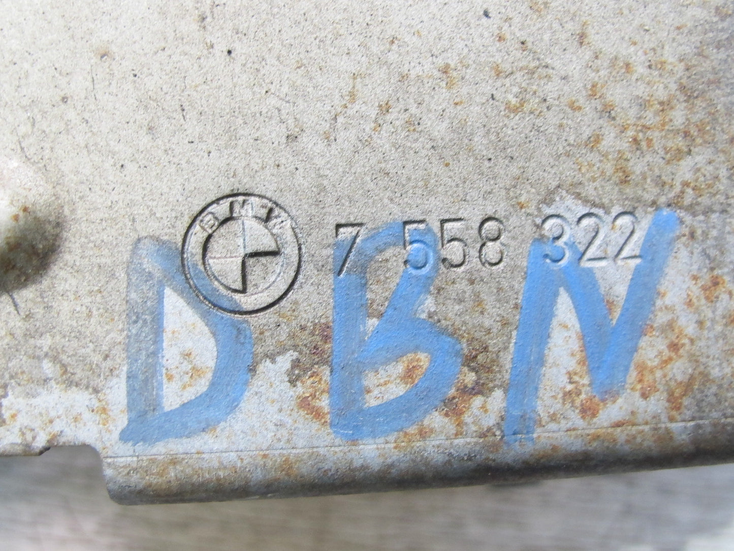 08-13 BMW E82 E88 135i Turbocharger Vacuum Canister Tank Set 2247620 OEM