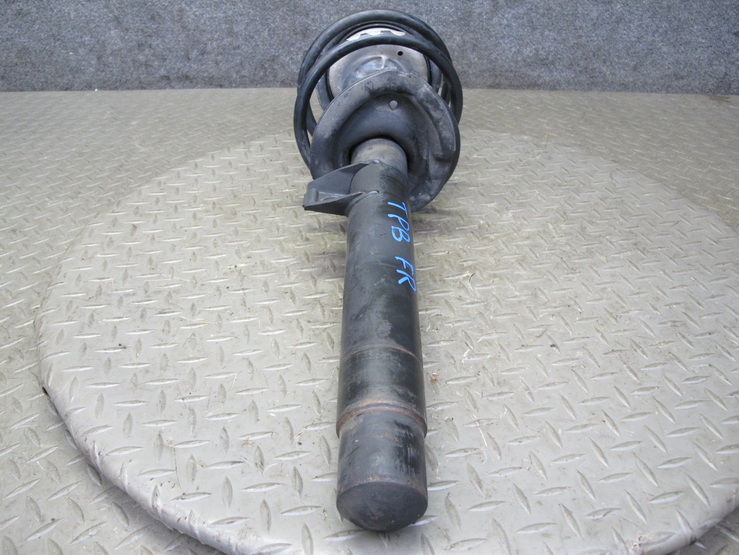 01-06 BMW E46 330CI Convertible Front Left & Right Strut Shock Absorber Set OEM