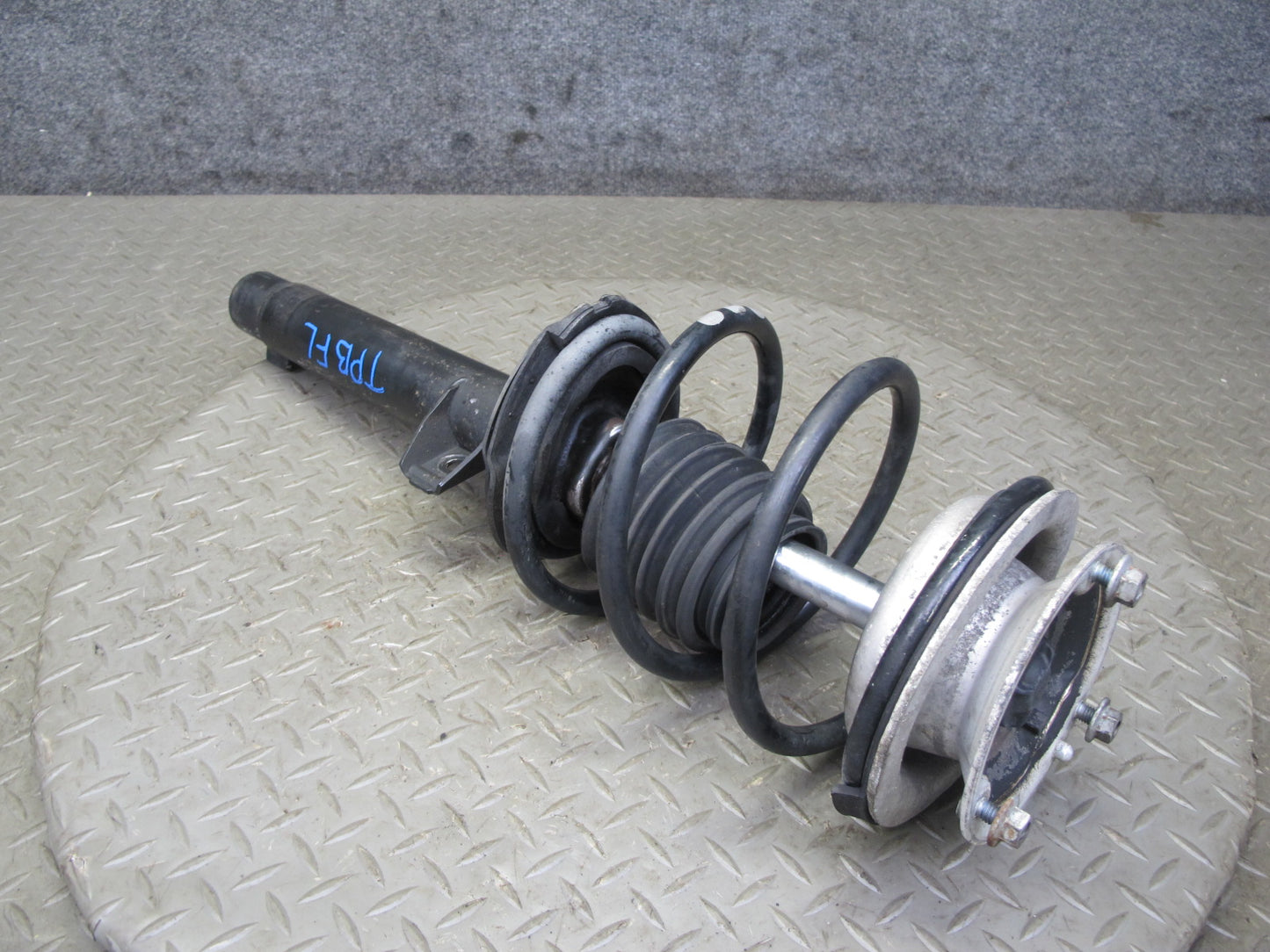 01-06 BMW E46 330CI Convertible Front Left & Right Strut Shock Absorber Set OEM