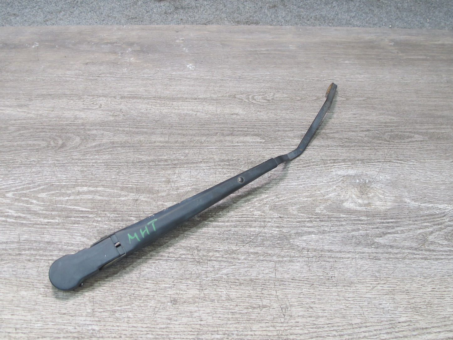 2003-2009 Hummer H2 Front Windshield Left & Right Side Wiper Arm Set of 2