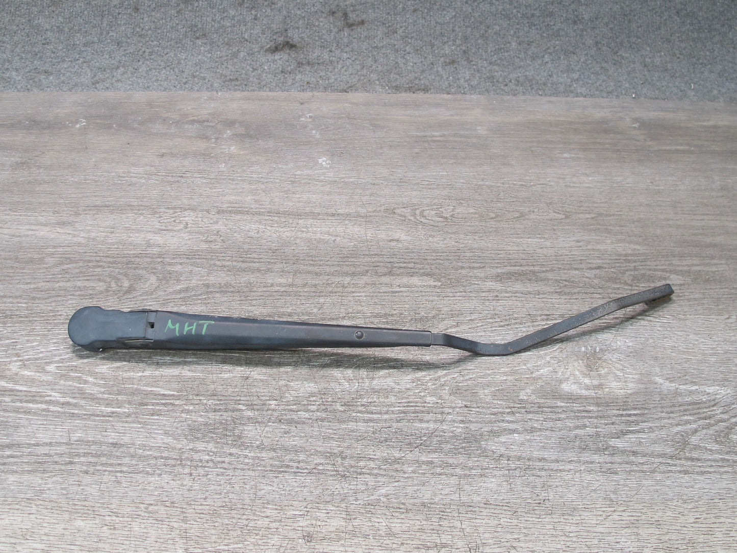 2003-2009 Hummer H2 Front Windshield Left & Right Side Wiper Arm Set of 2