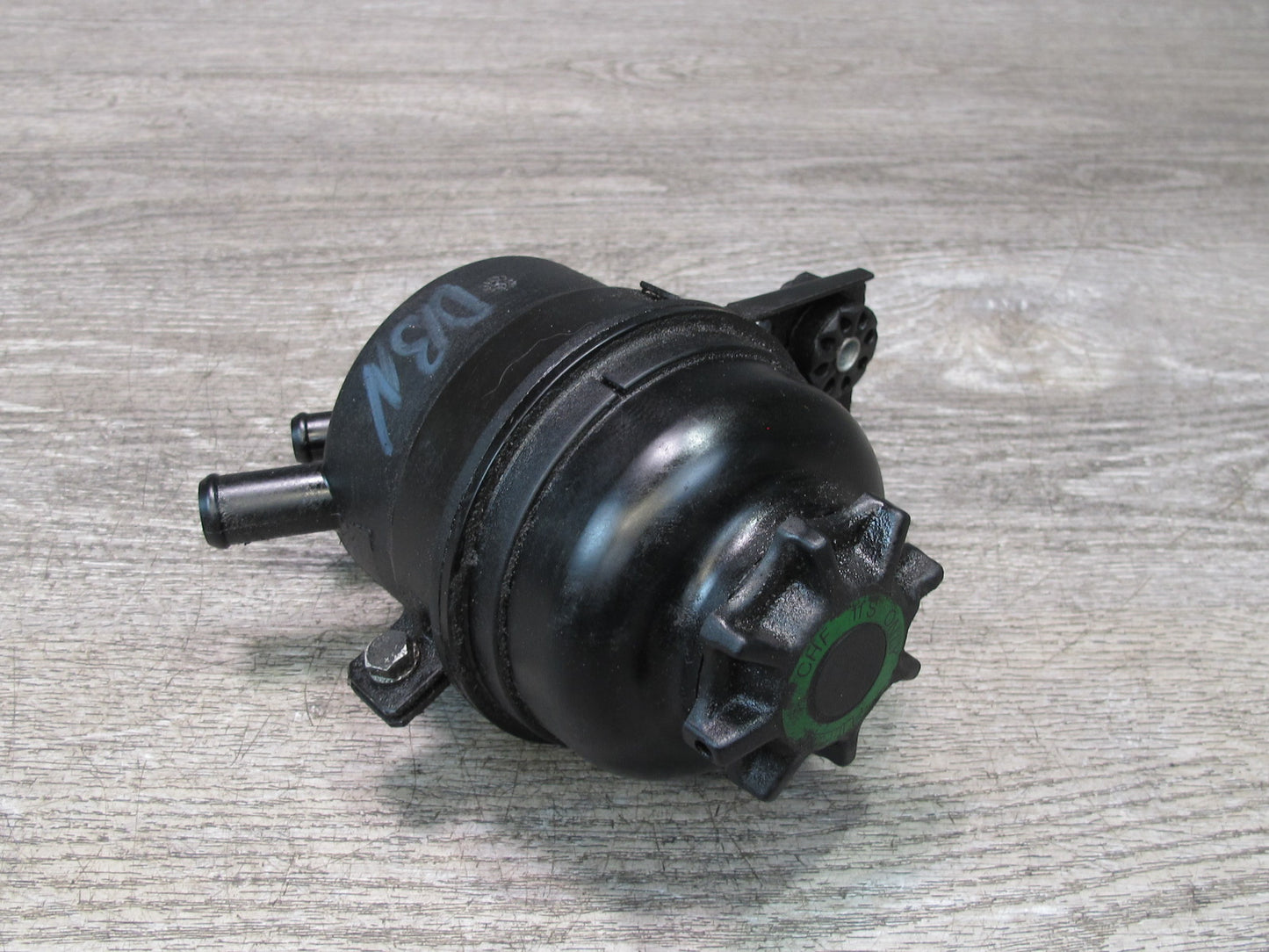 08-13 BMW E82 E88 135i Power Steering Fluid Reservoir Tank OEM