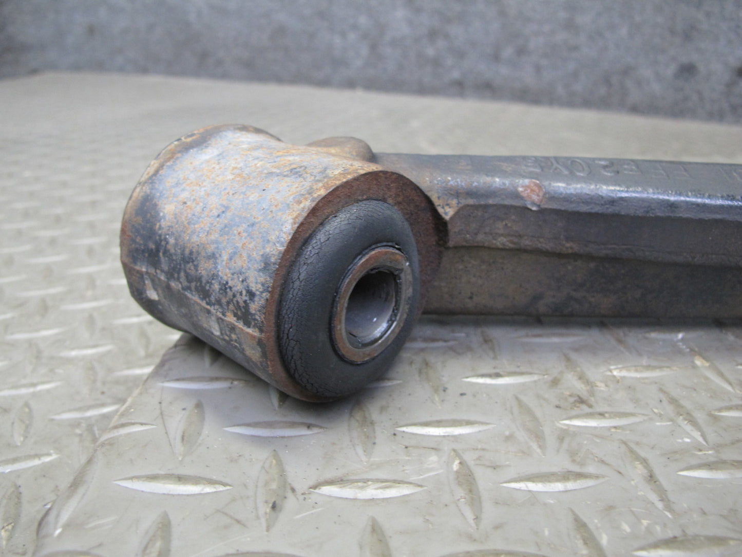 2003-2009 Hummer H2 AWD Front Right Passenger Side Lower Control Arm