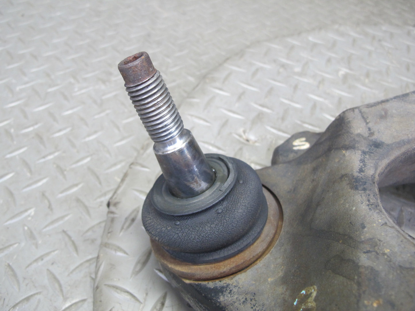 2003-2009 Hummer H2 AWD Front Right Passenger Side Lower Control Arm