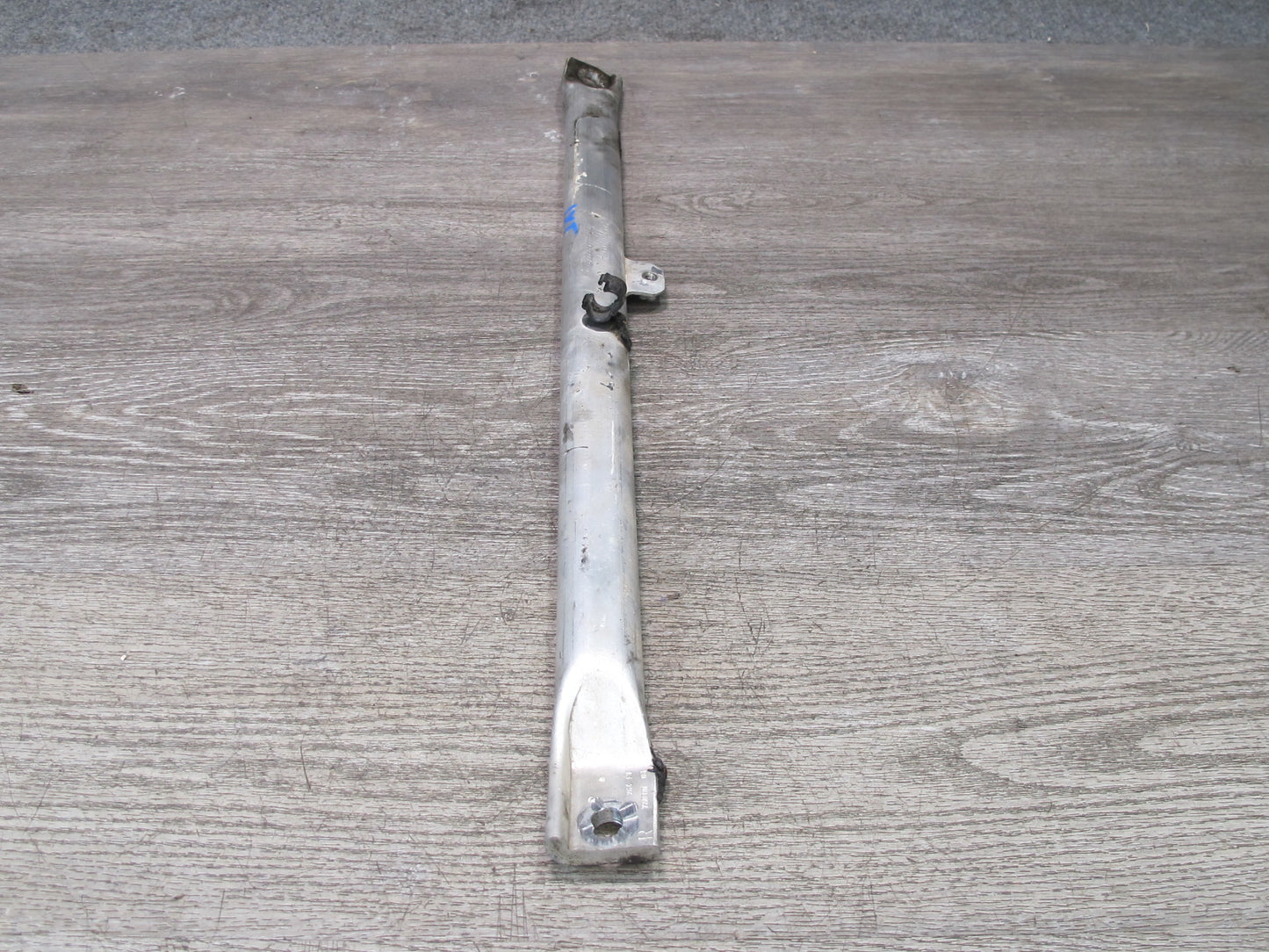 11-17 BMW F25 X3 Set of 2 Front Left & Rightsuspension Strut Tower Brace Bar OEM