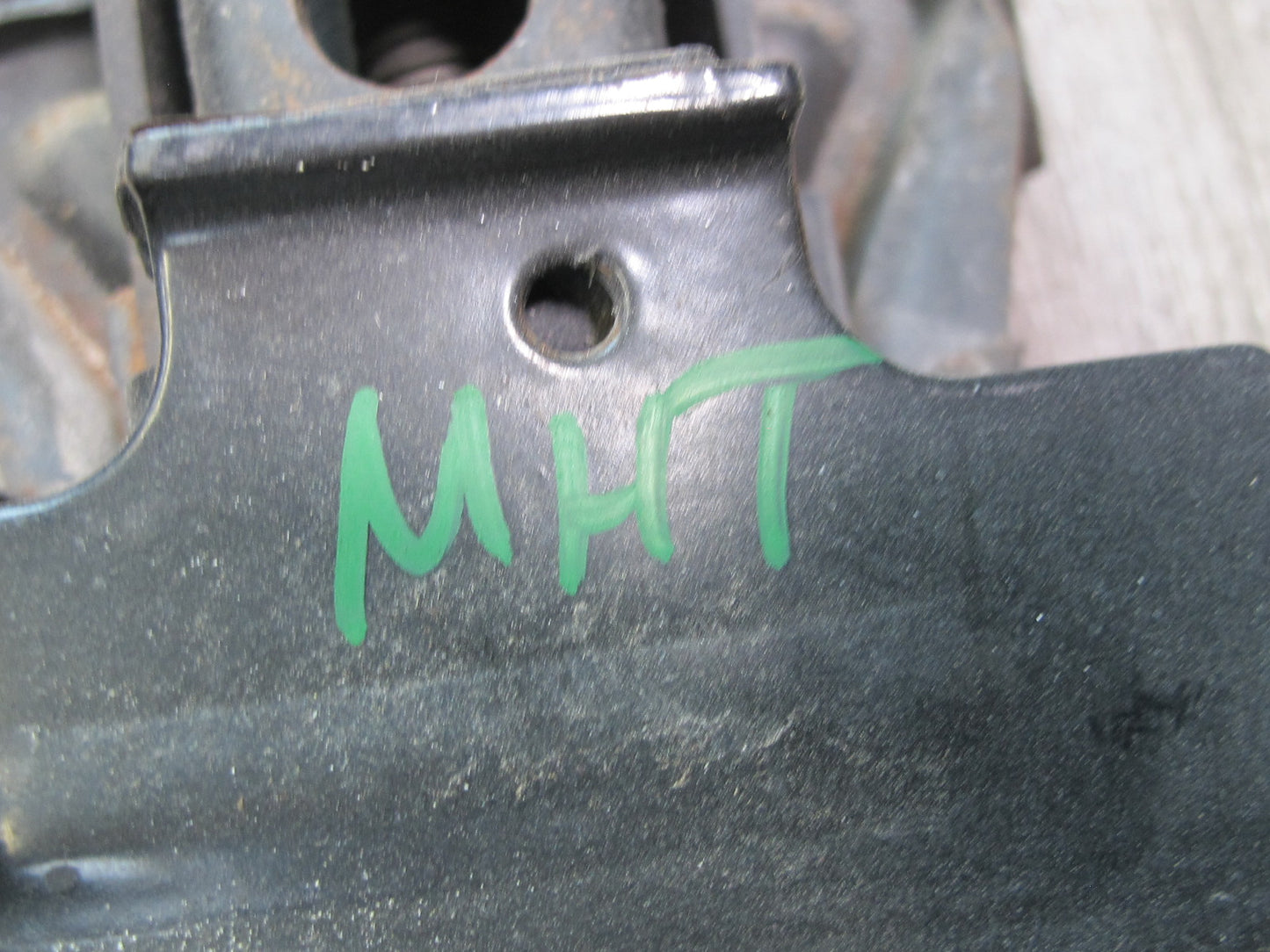 2003-2009 Hummer H2 Rear Spare Tire Emergency Lift Jack