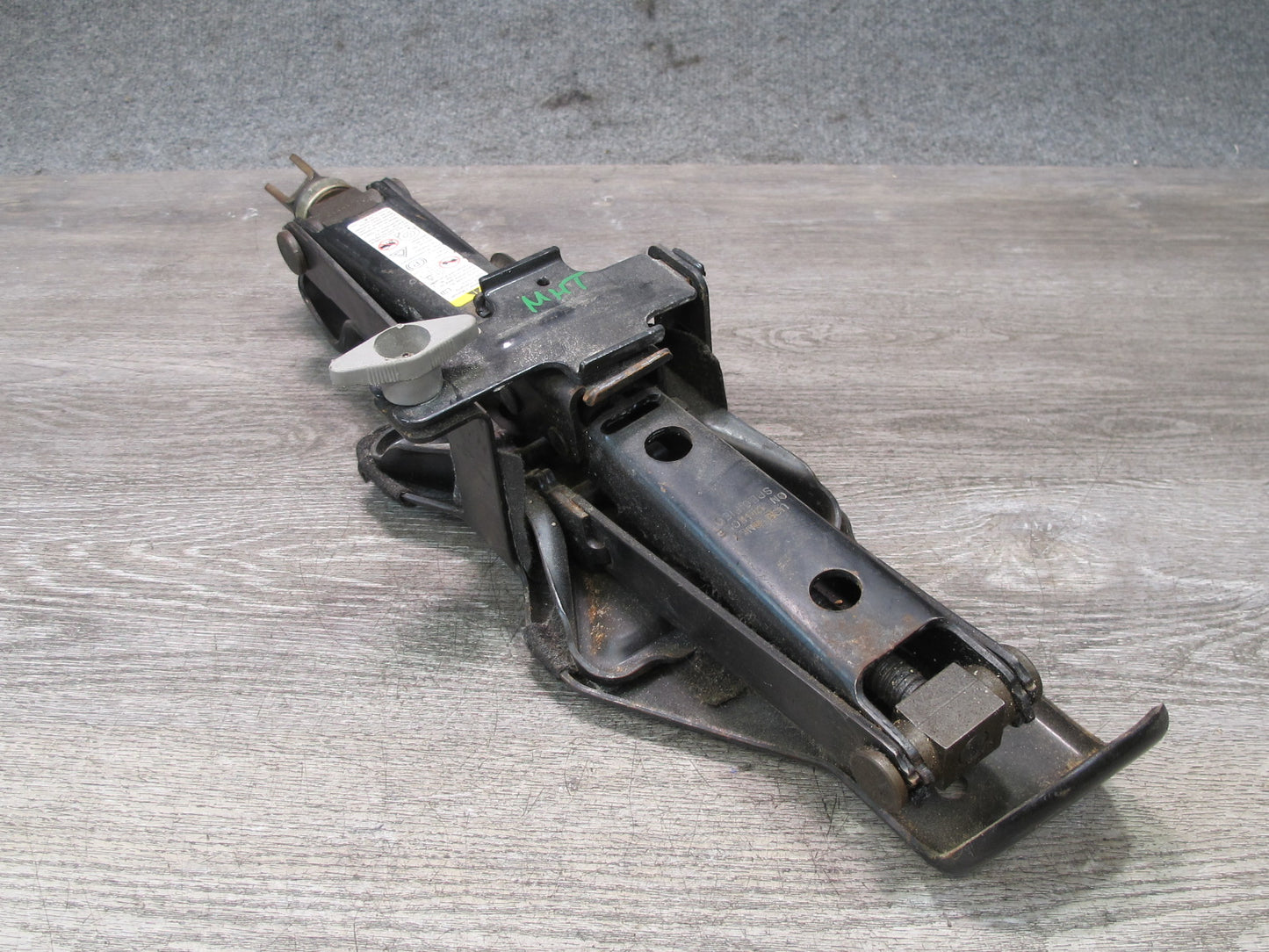 2003-2009 Hummer H2 Rear Spare Tire Emergency Lift Jack