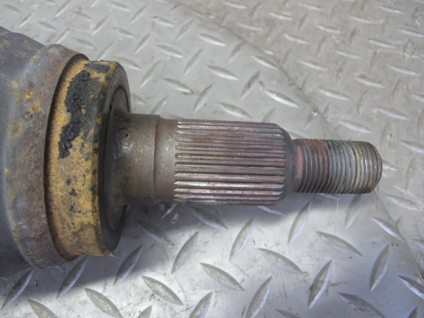 2003-2007 Hummer H2 AWD Front Right Passenger Side Suspension Axle Shaft