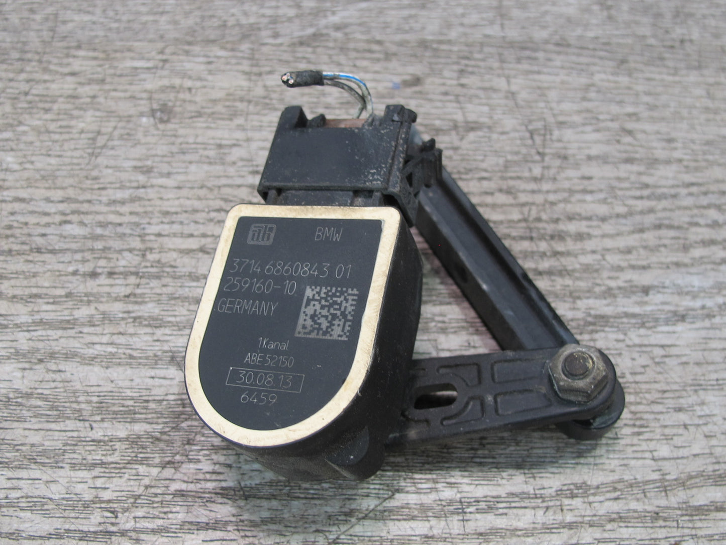 11-17 BMW F25 X3 Front Left or Right Suspension Height Level Sensor 6860843 OEM