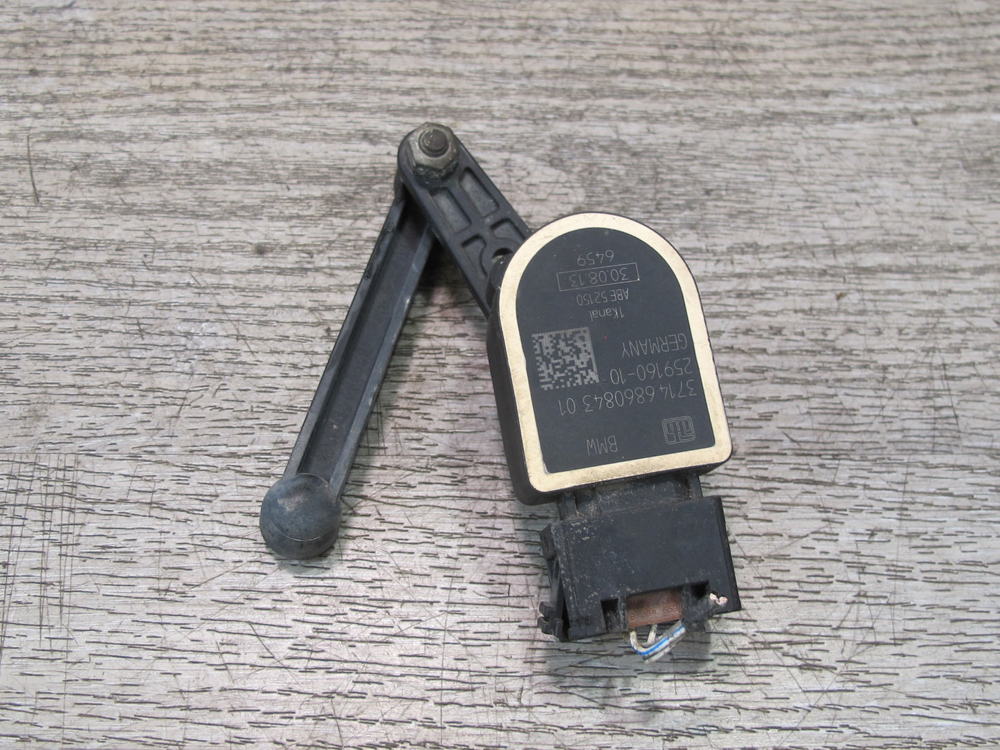 11-17 BMW F25 X3 Front Left or Right Suspension Height Level Sensor 6860843 OEM