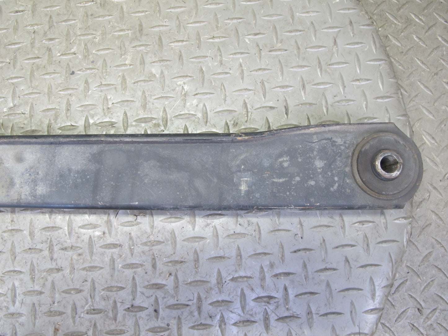 2003-2009 Hummer H2 Rear Left & Right Side Lower Control Arm Set of 2