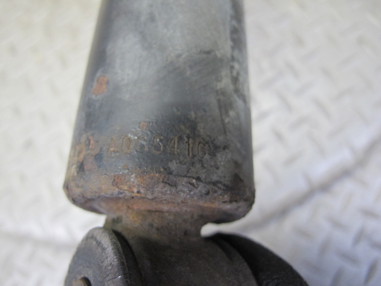 2003-2009 Hummer H2 Rear Left & Right Side Strut Shock Absorber Set of 2