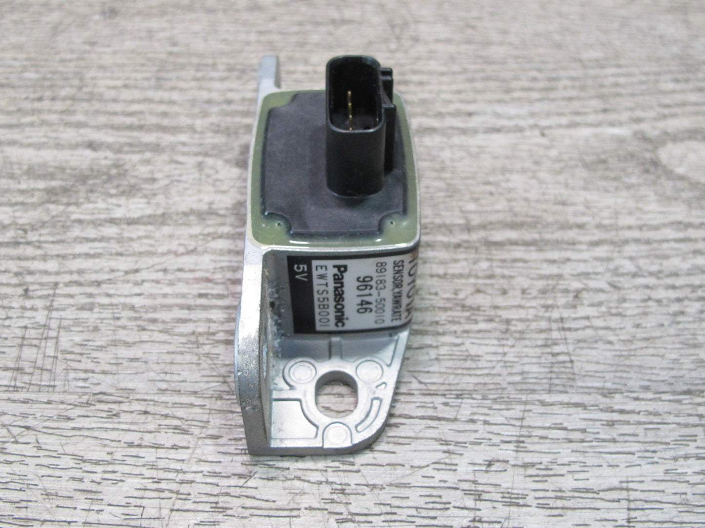 98-00 Lexus UCF20L LS400 YAW Turn Rate Sensor Module 89183-50010 OEM