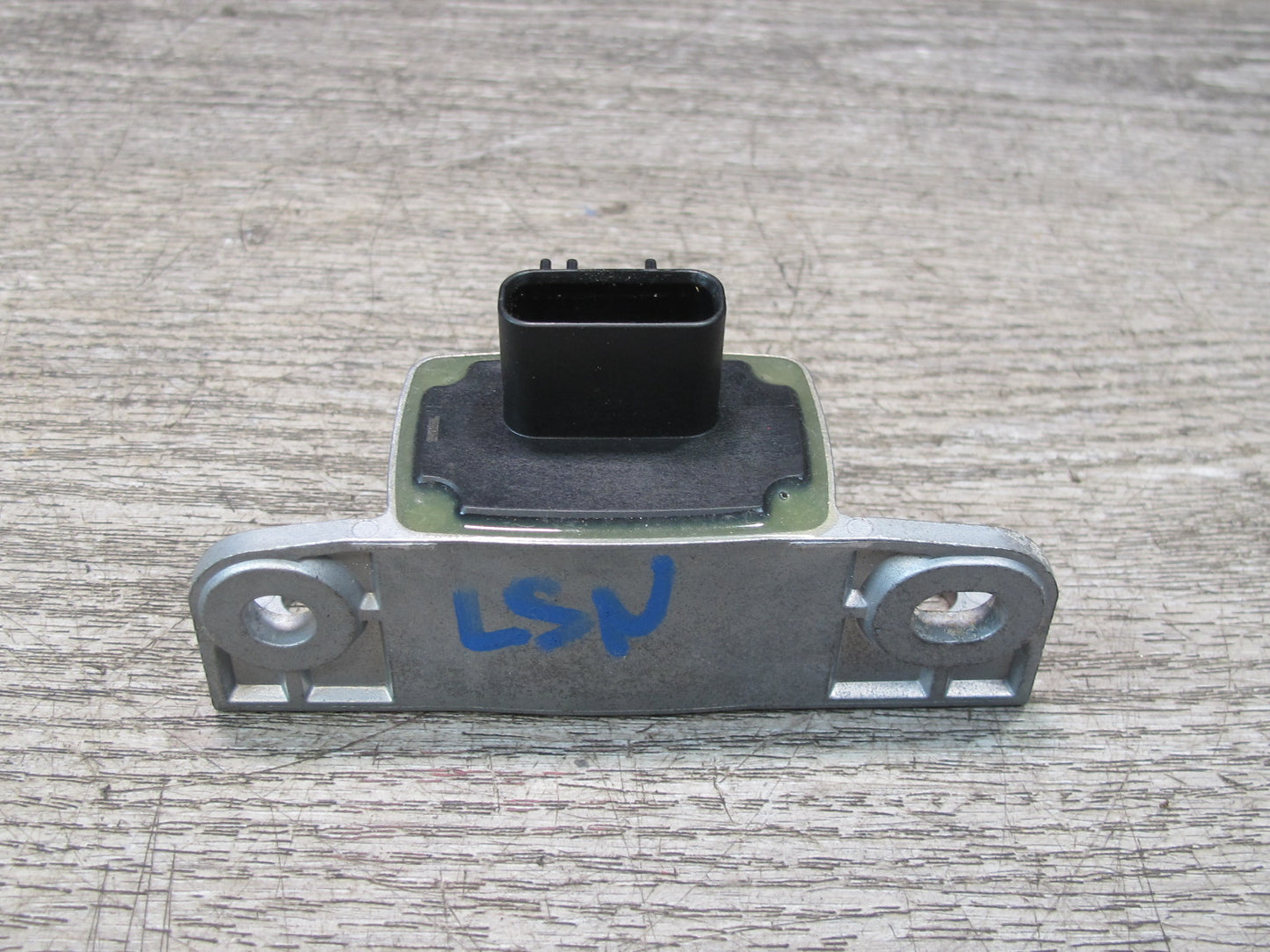 98-00 Lexus UCF20L LS400 YAW Turn Rate Sensor Module 89183-50010 OEM