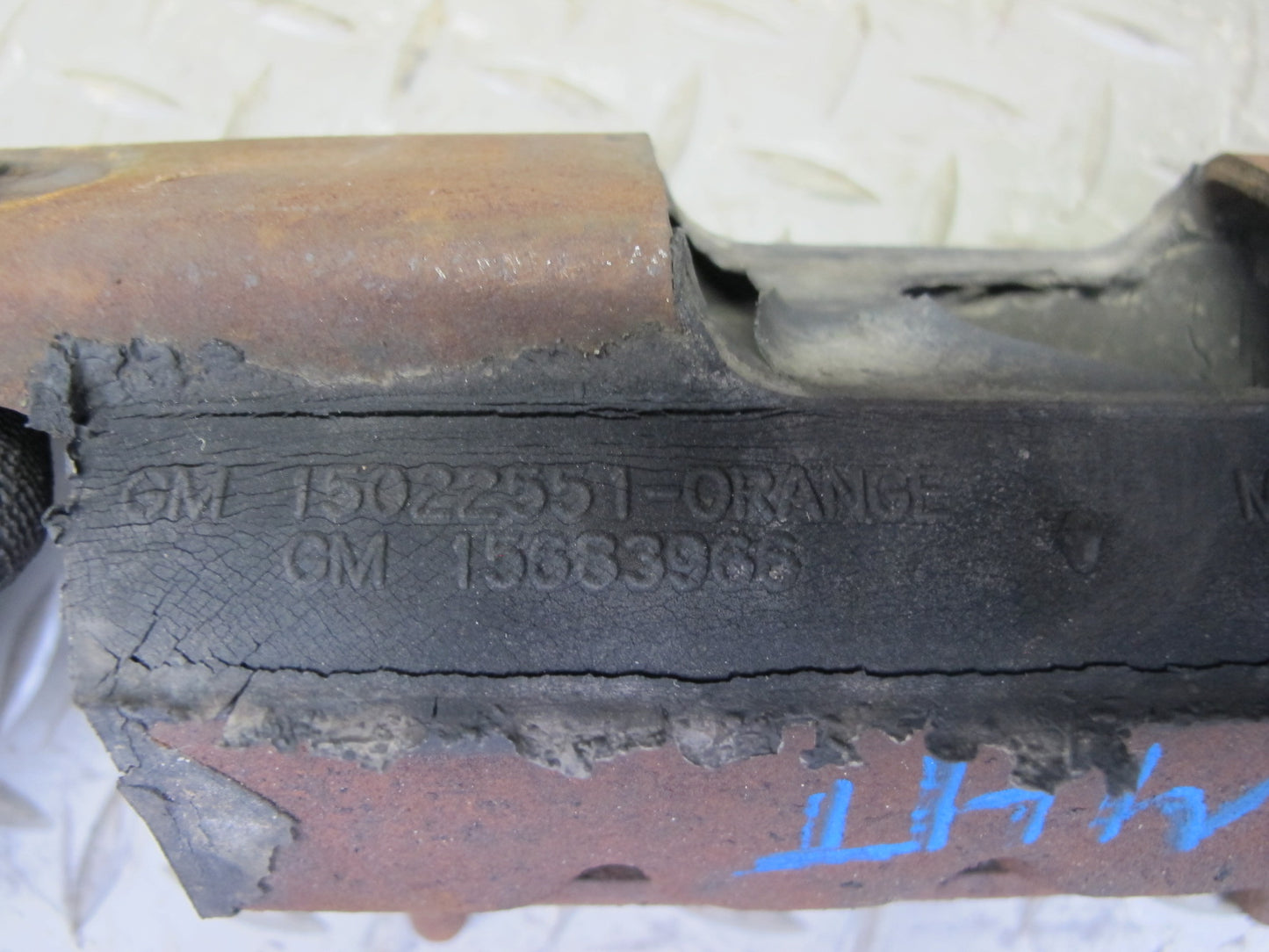 2003-2009 Hummer H2 Automatic Transmission Rear Support Mount Bracket