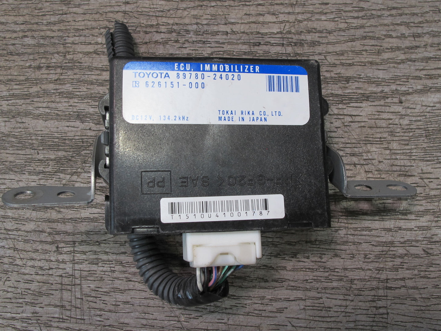 04-05 Lexus UZZ40L SC430 3UZFE Engine ECU ECM Ignition  Switch Lock KEY Set OEM