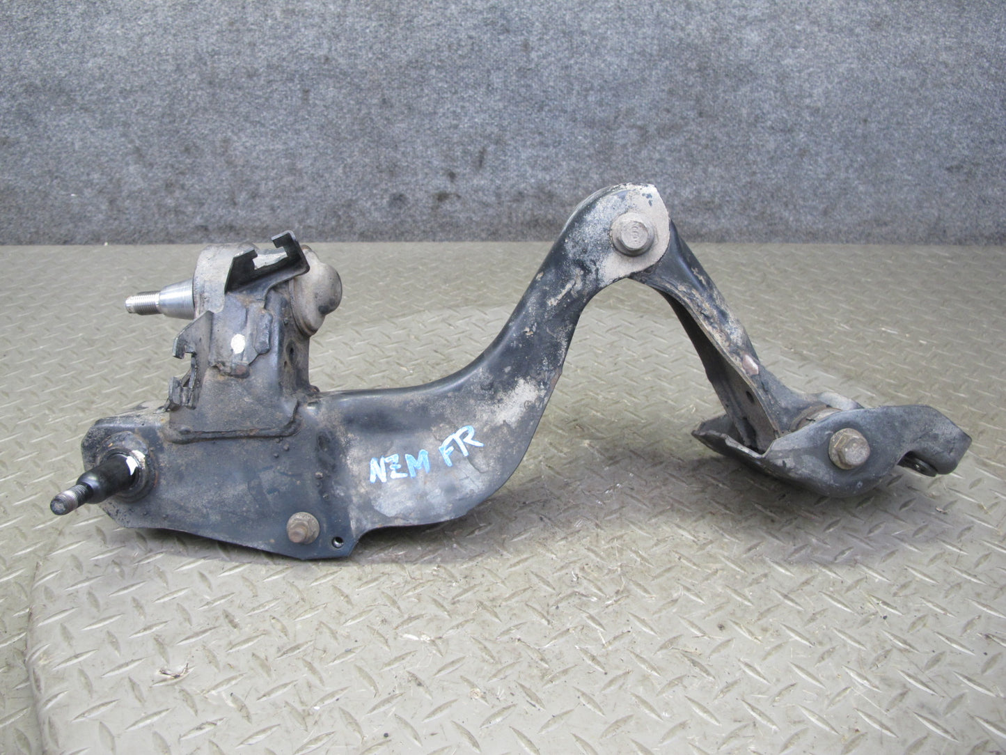 90-96 Nissan Z32 300ZX Front Right Suspension Control Arm OEM
