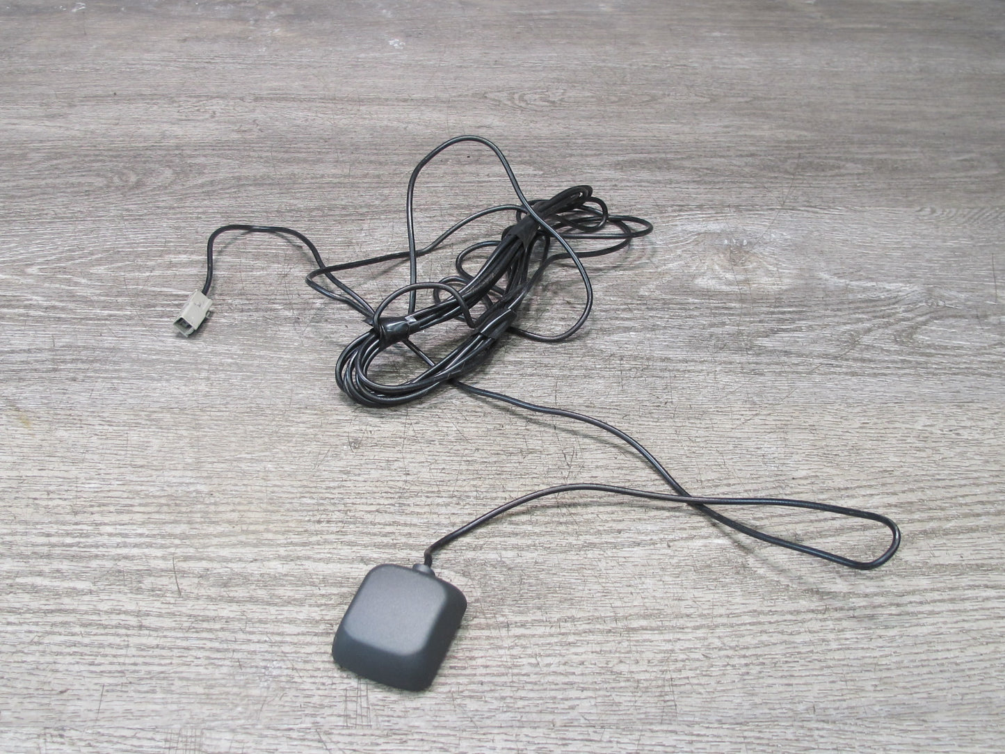 98-00 Lexus UCF20L LS400 GPS Navigation Antenna Module OEM