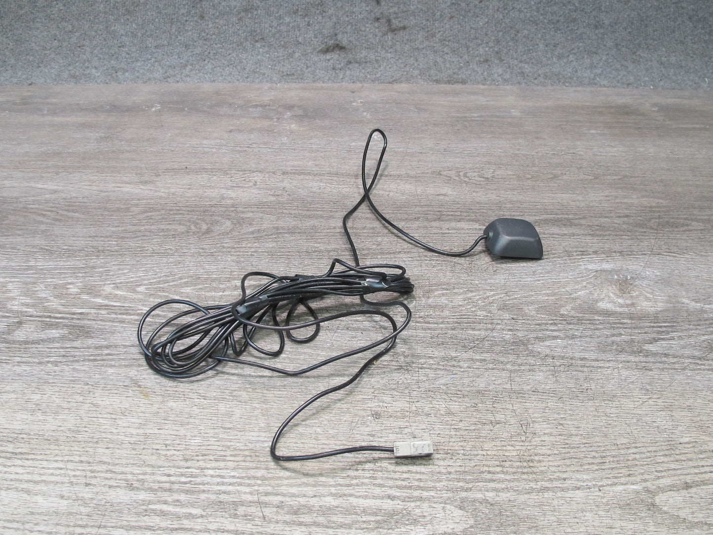 98-00 Lexus UCF20L LS400 GPS Navigation Antenna Module OEM