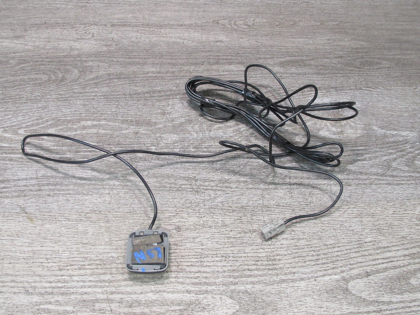 98-00 Lexus UCF20L LS400 GPS Navigation Antenna Module OEM