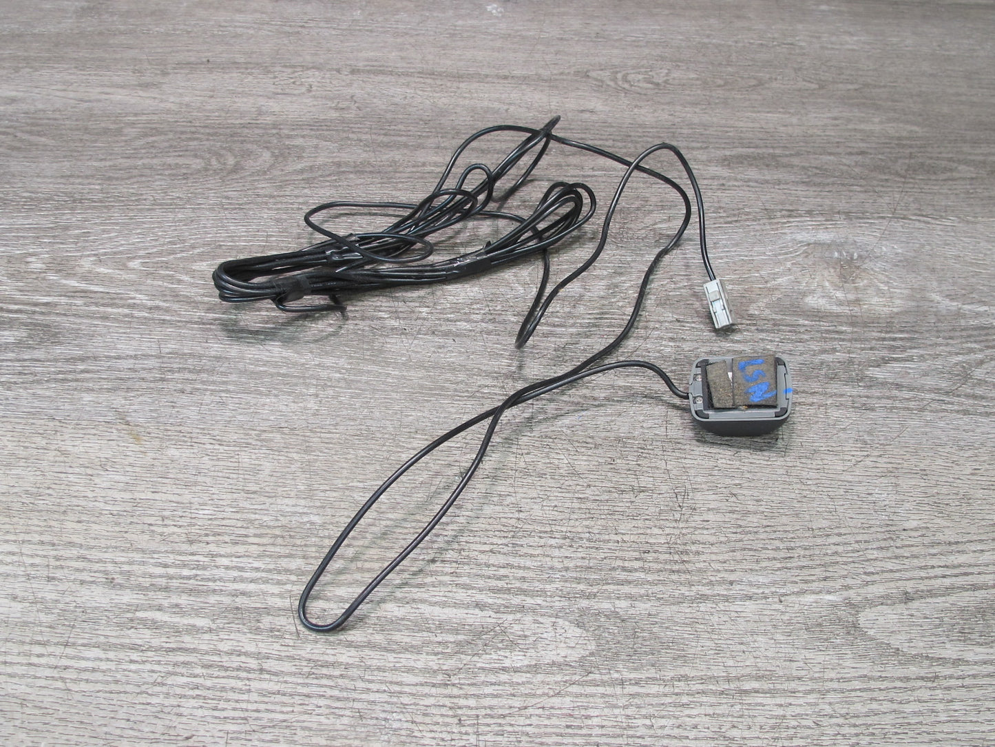 98-00 Lexus UCF20L LS400 GPS Navigation Antenna Module OEM