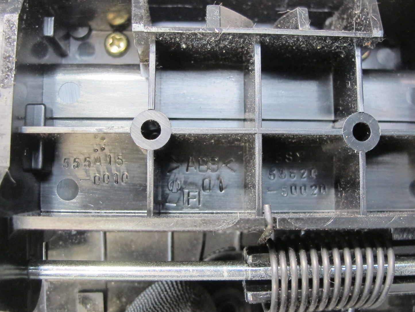 95-00 Lexus UCF20L LS400 Front Center Console CUP Holder 55620-50020 OEM