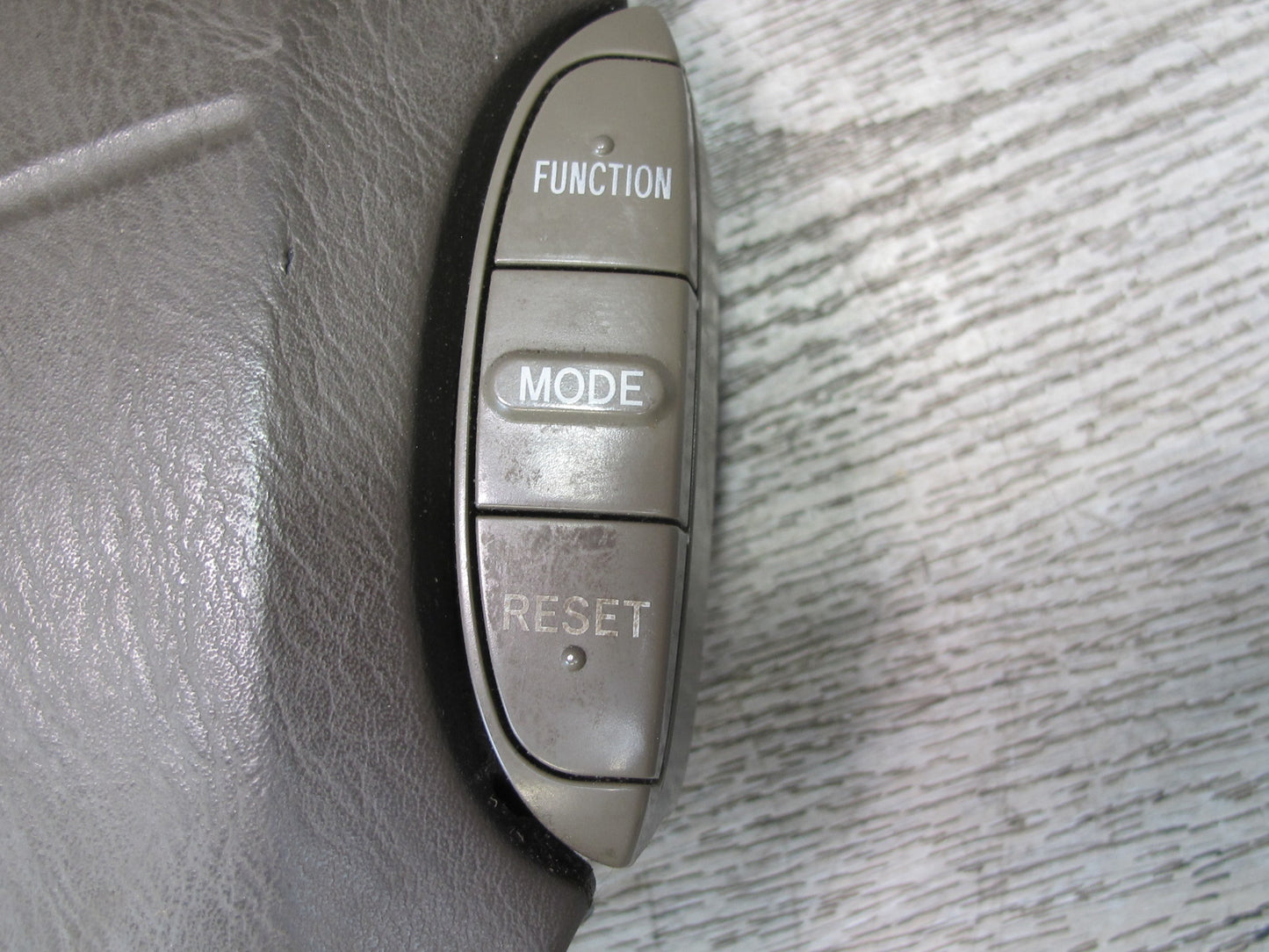 98-00 LEXUS LS400 FRONT LEFT DRIVER SIDE STEERING WHEEL SRS AIRBAG OEM