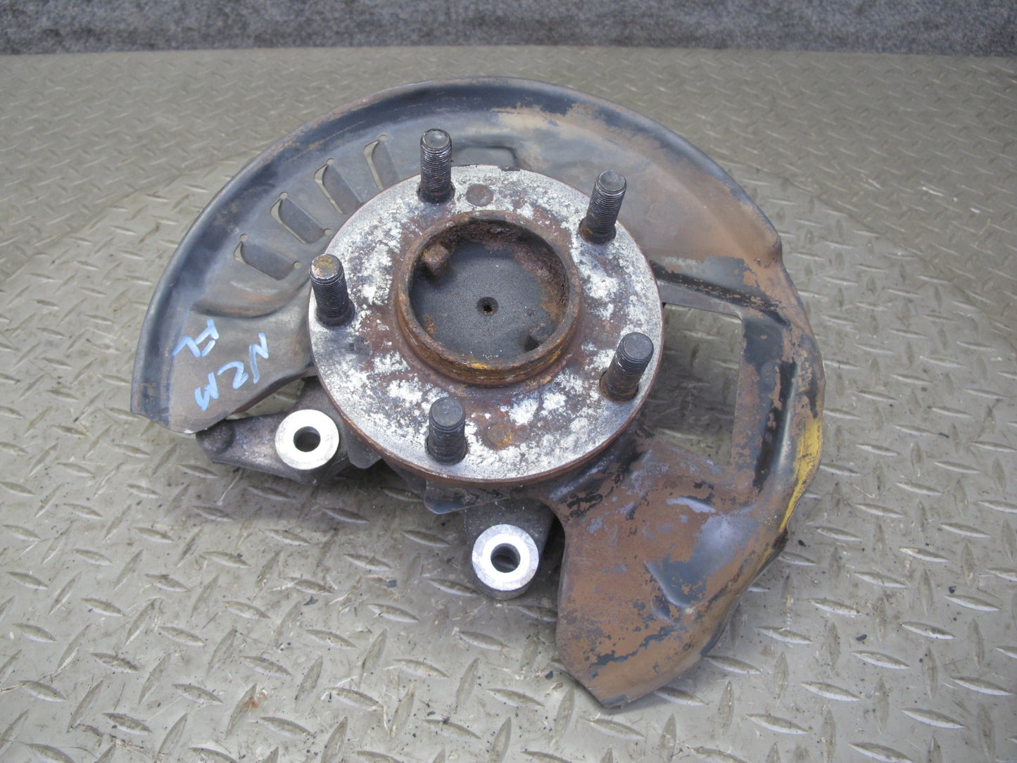 1991 Nissan Z32 300ZX Turbo Front Left Spindle Knuckle Wheel Hub Bearing OEM
