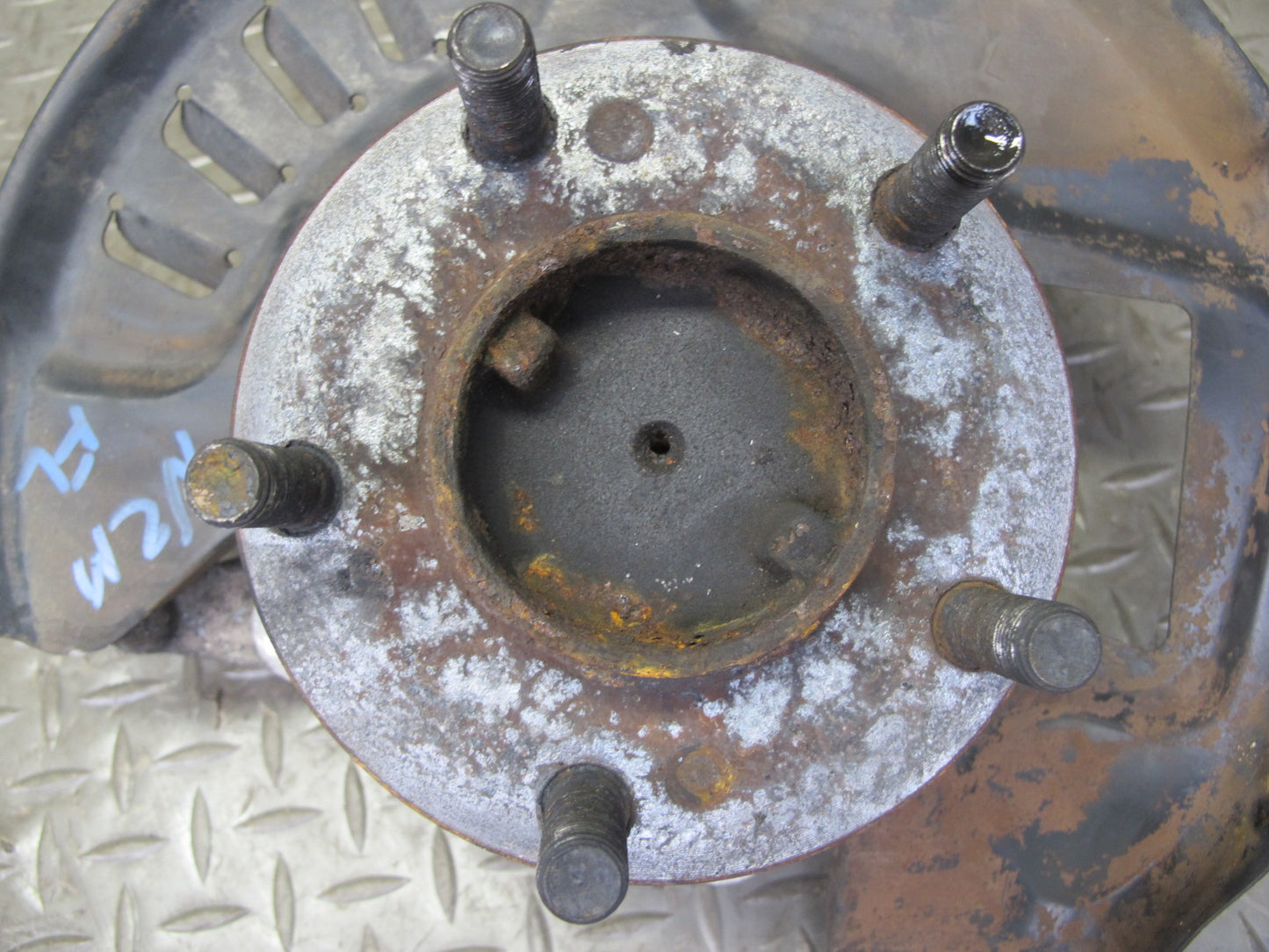 1991 Nissan Z32 300ZX Turbo Front Left Spindle Knuckle Wheel Hub Bearing OEM