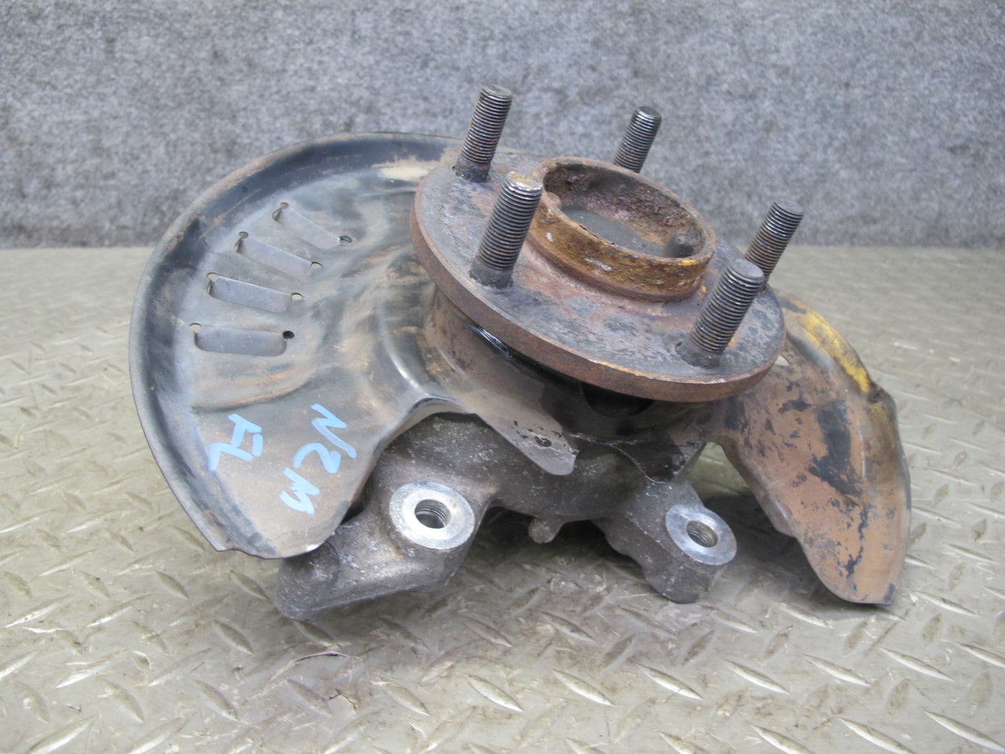 1991 Nissan Z32 300ZX Turbo Front Left Spindle Knuckle Wheel Hub Bearing OEM