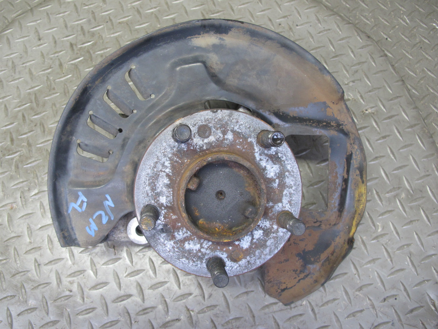 1991 Nissan Z32 300ZX Turbo Front Left Spindle Knuckle Wheel Hub Bearing OEM