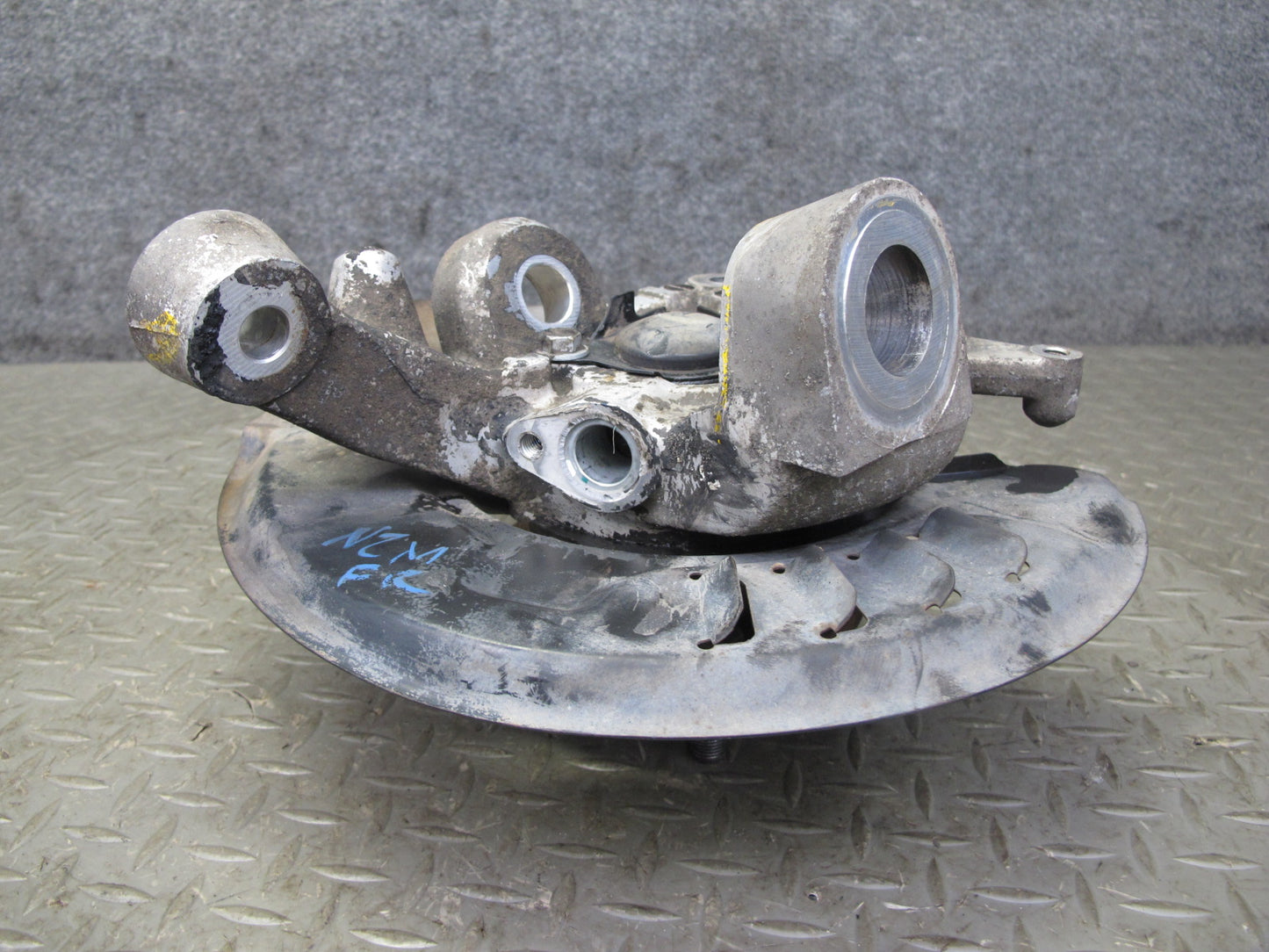 1991 Nissan Z32 300ZX Turbo Front Right Spindle Knuckle Wheel Hub Bearing OEM