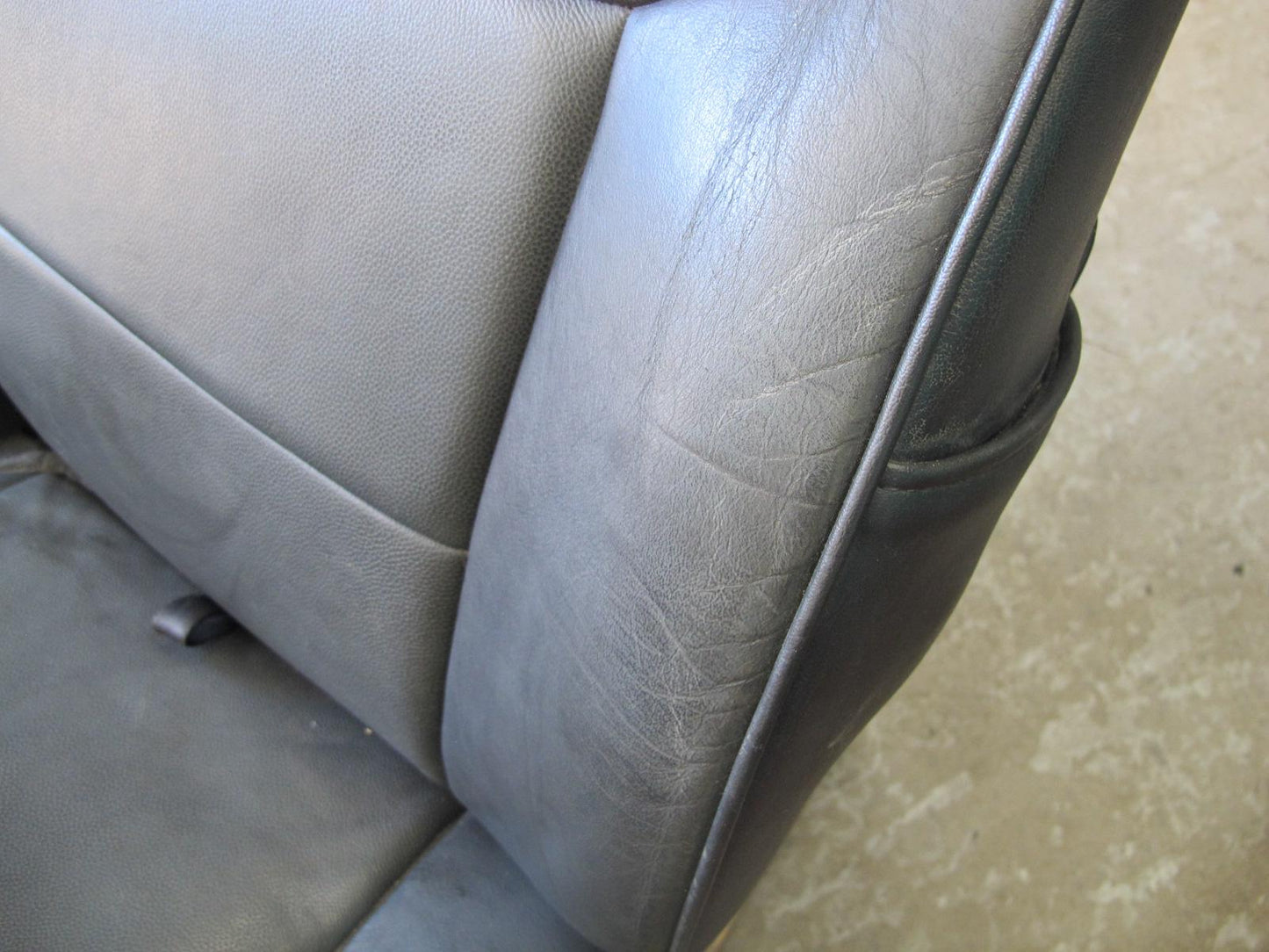 2008-2009 Hummer H2 Rear Second 2ND ROW Heated Leather Seat Black