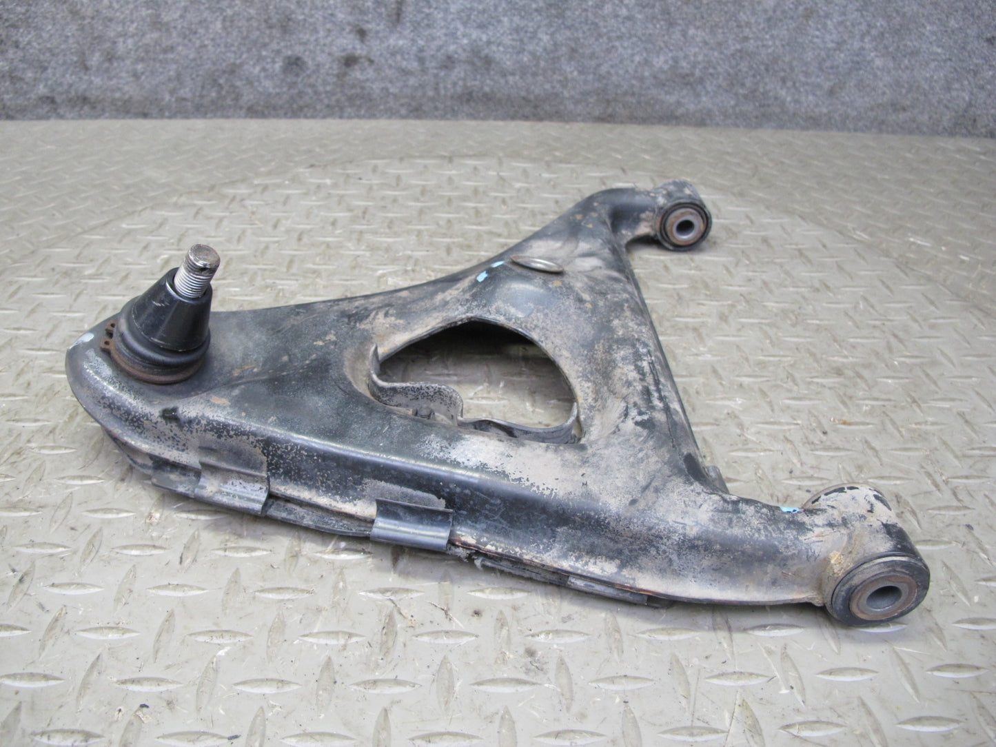 90-91 Nissan Z32 300ZX Turbo Set of 3 Rear Left Suspension Control Arm OEM