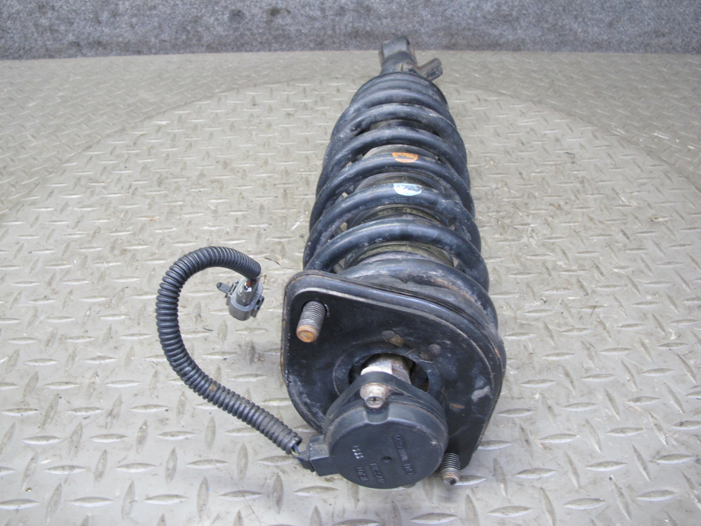 90-96 Nissan Z32 300ZX Turbo Set of 2 Front Strut Shock Absorber w Actuators OEM