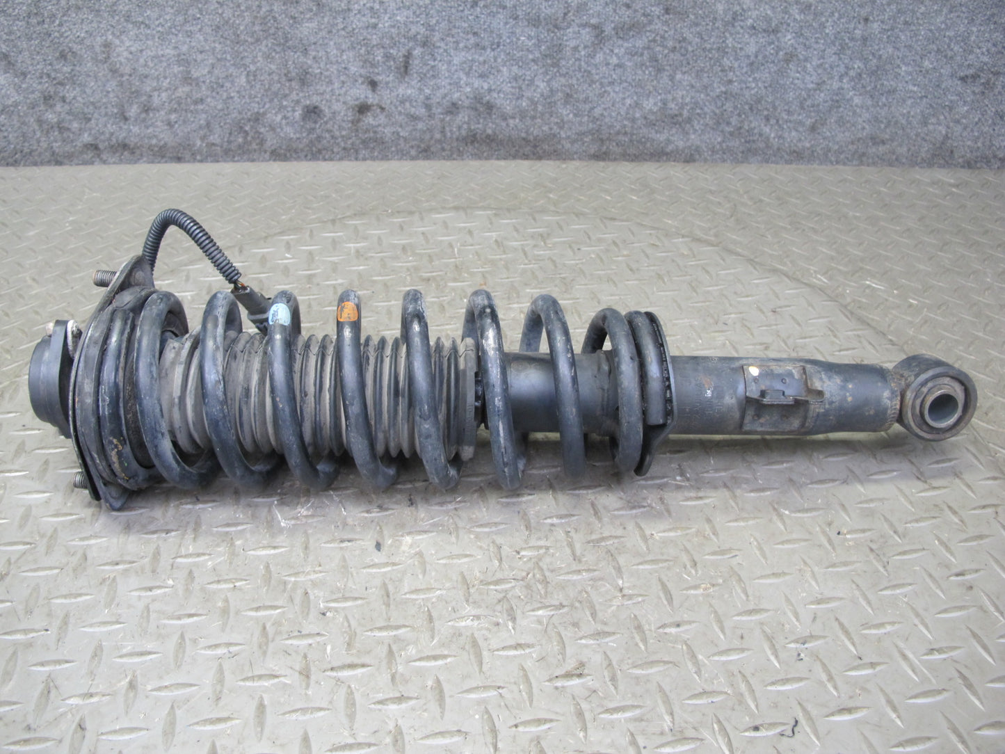 90-96 Nissan Z32 300ZX Turbo Set of 2 Front Strut Shock Absorber w Actuators OEM