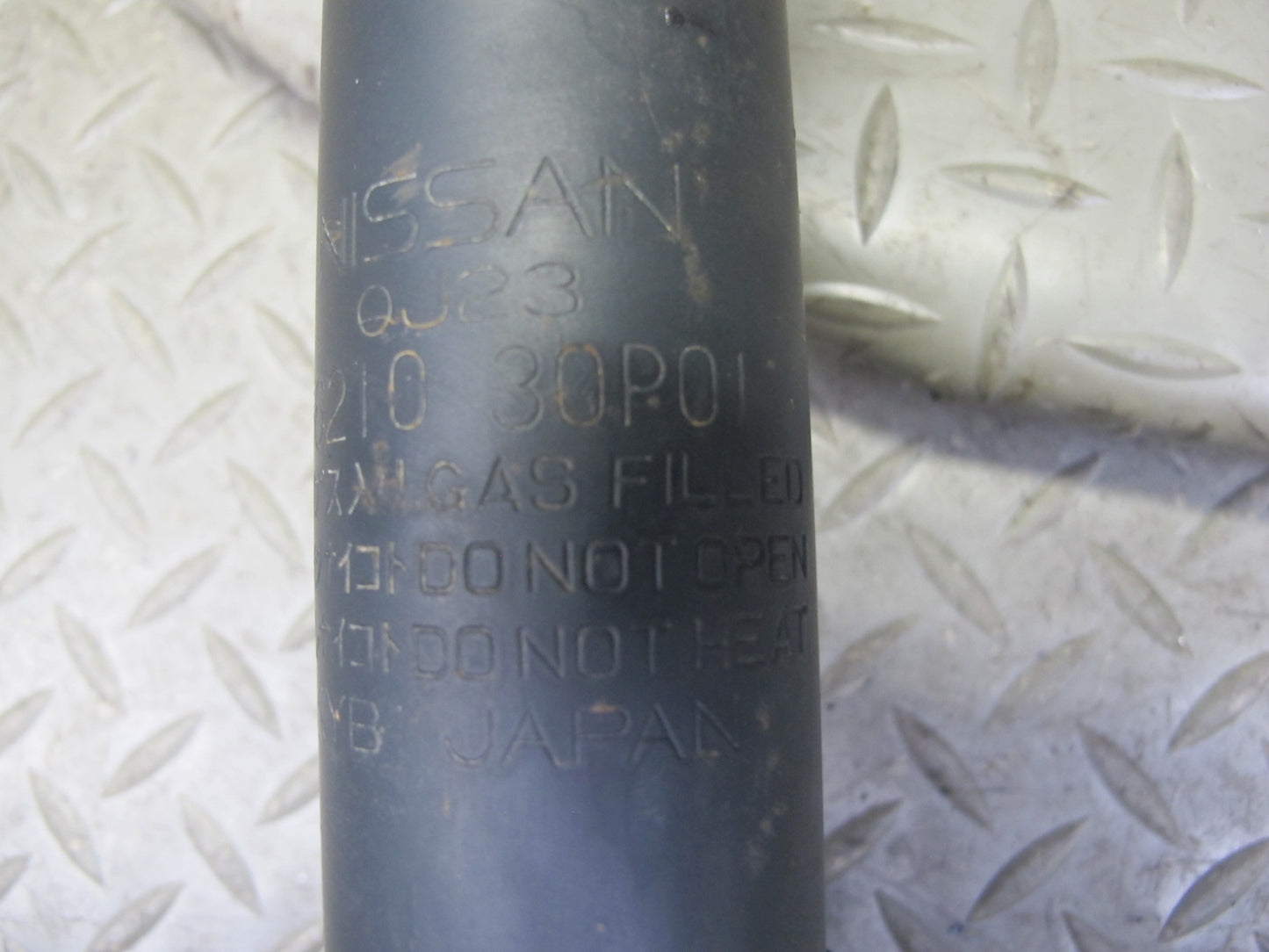 90-96 Nissan Z32 300ZX Turbo Set of 2 Rear Strut Shock Absorber w Actuators OEM