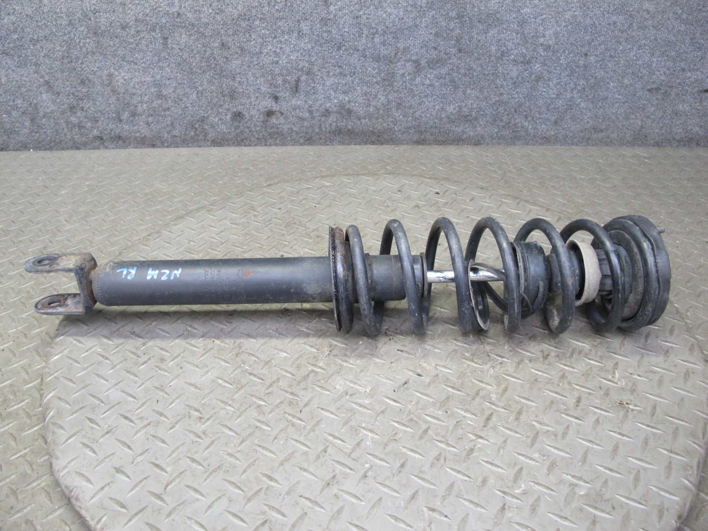 90-96 Nissan Z32 300ZX Turbo Set of 2 Rear Strut Shock Absorber w Actuators OEM